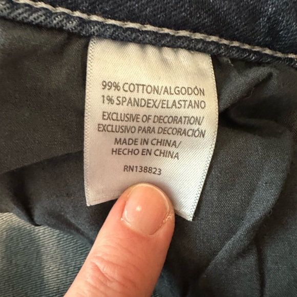 SHYANNE JEANS, size 31 bootcut Rhinestone accents - Picture 3 of 4